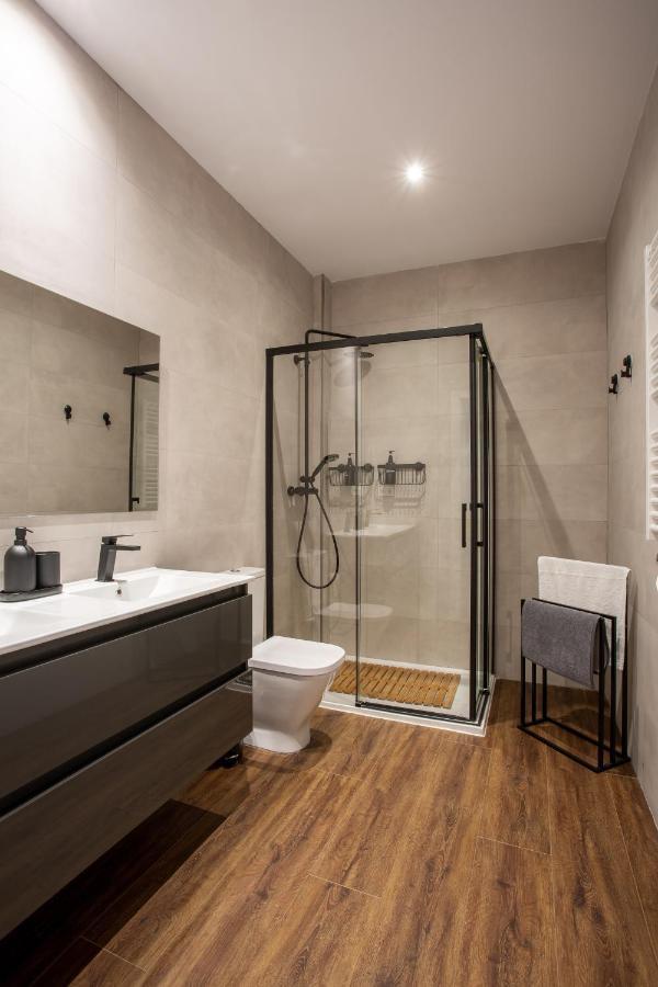 Apt Nuevo! 2 Hab, Bano Doble, Garaje, Metro A 200M Madrid Ngoại thất bức ảnh